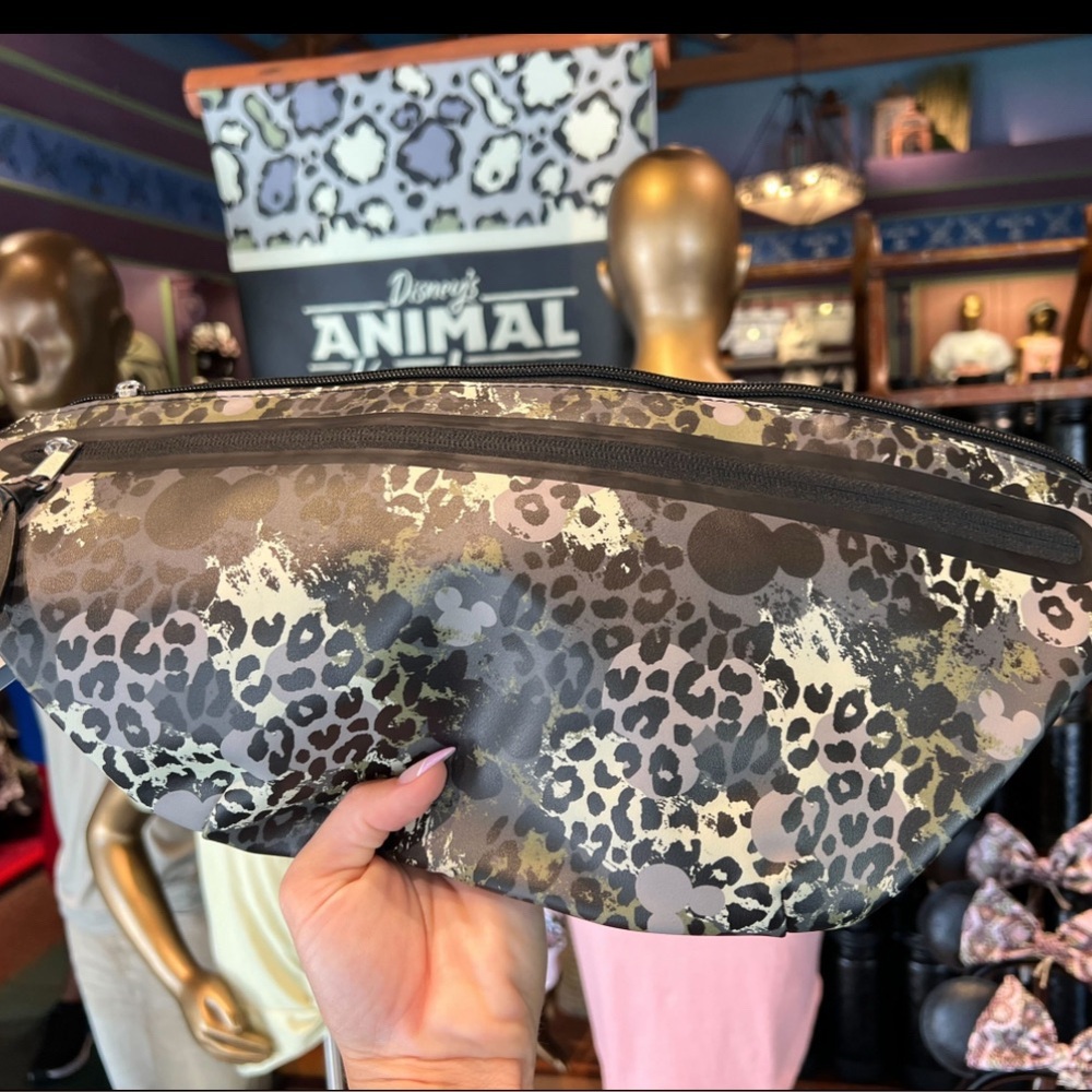 Disney Animal Print Crossbody Bag - Black and Gray